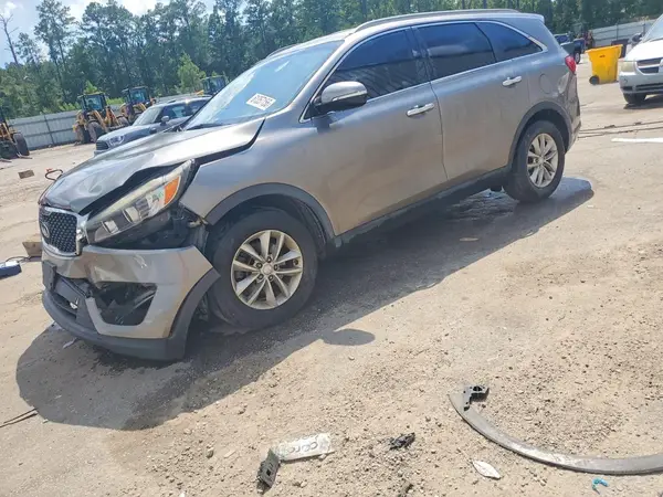 5XYPG4A51GG174109 2016 KIA SORENTO - Image 1