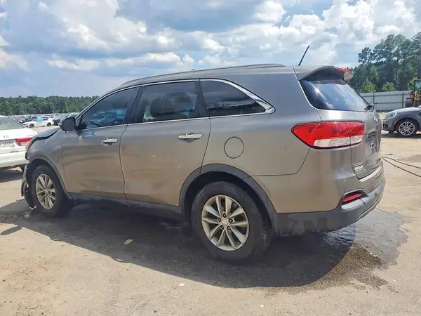 5XYPG4A51GG174109 2016 KIA SORENTO - Image 2