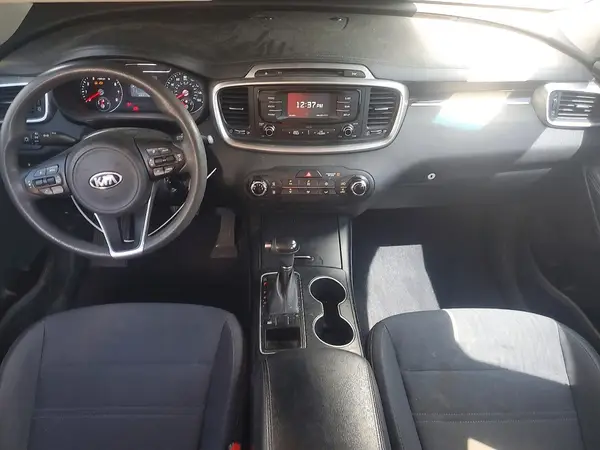 5XYPG4A51GG174109 2016 KIA SORENTO - Image 8