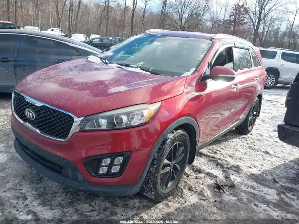 5XYPG4A51GG180220 2016 KIA SORENTO - Image 2