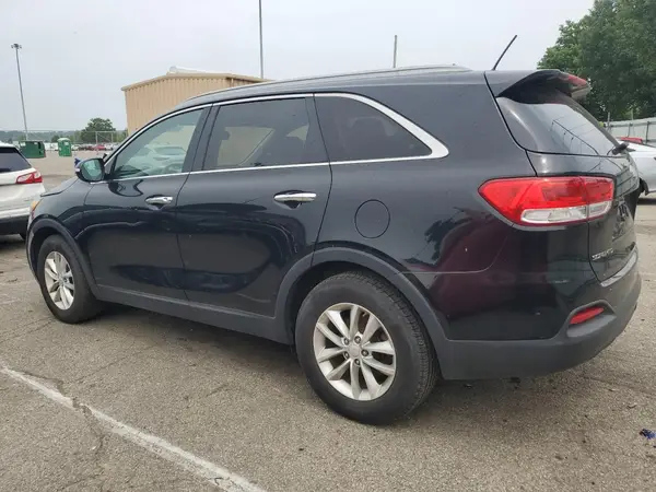 5XYPG4A51HG188478 2017 KIA SORENTO - Image 2