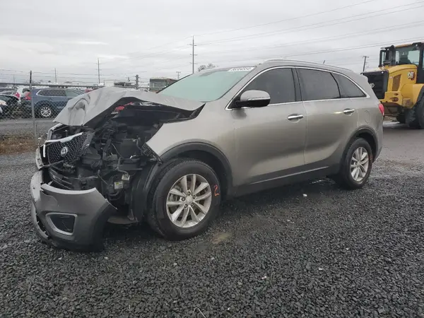 5XYPG4A51HG208387 2017 KIA SORENTO - Image 1