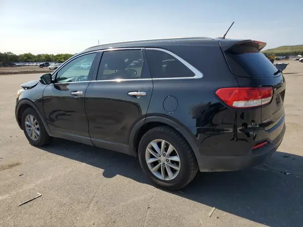 5XYPG4A51HG217896 2017 KIA SORENTO - Image 2