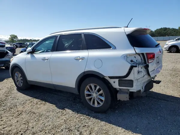 5XYPG4A51HG220099 2017 KIA SORENTO - Image 2