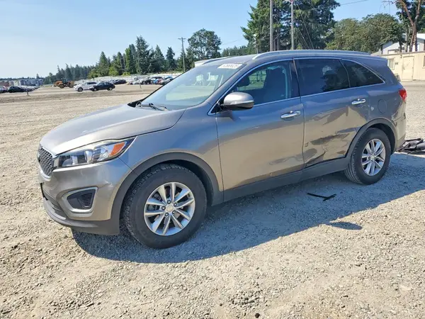 5XYPG4A51HG220393 2017 KIA SORENTO - Image 1