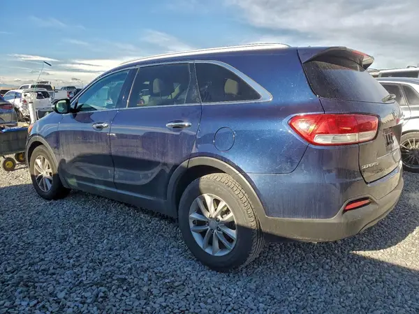 5XYPG4A51HG223990 2017 KIA SORENTO - Image 2