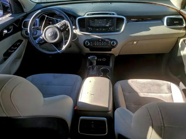 5XYPG4A51HG223990 2017 KIA SORENTO - Image 8