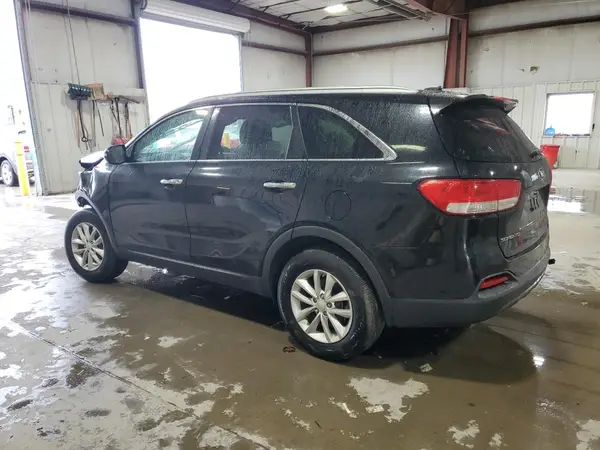 5XYPG4A51HG249943 2017 KIA SORENTO - Image 2