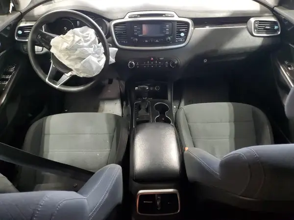 5XYPG4A51HG249943 2017 KIA SORENTO - Image 8