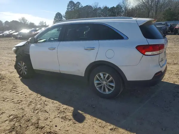 5XYPG4A51HG286457 2017 KIA SORENTO - Image 2