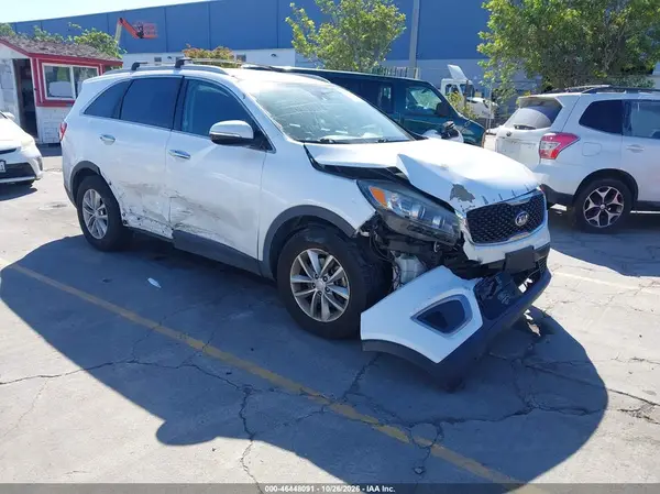 5XYPG4A51HG291321 2017 KIA SORENTO - Image 1