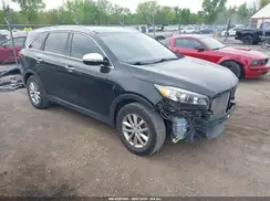 5XYPG4A51JG352947 2018 KIA SORENTO
