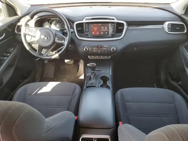 5XYPG4A51JG383969 2018 KIA SORENTO - Image 8