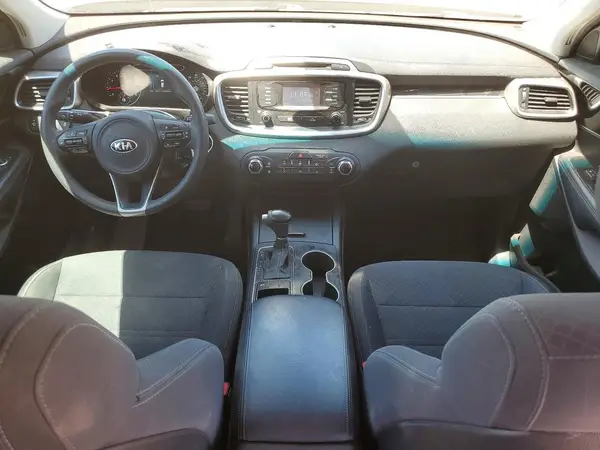 5XYPG4A51JG393935 2018 KIA SORENTO - Image 8