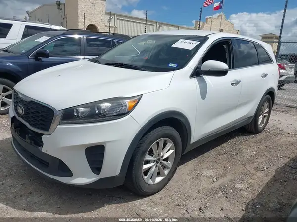 5XYPG4A51KG443220 2019 KIA SORENTO - Image 2