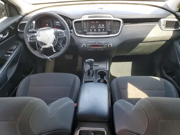 5XYPG4A51KG468313 2019 KIA SORENTO - Image 8