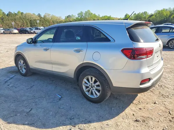 5XYPG4A51KG481417 2019 KIA SORENTO - Image 2
