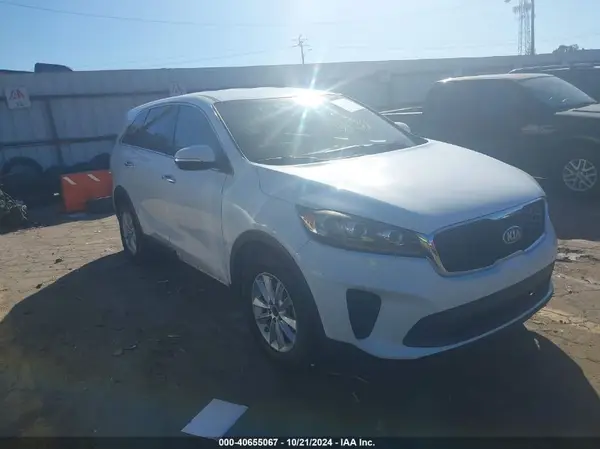 5XYPG4A51KG485225 2019 KIA SORENTO - Image 1