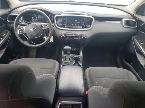5XYPG4A51KG488450 2019 KIA SORENTO - Image 8