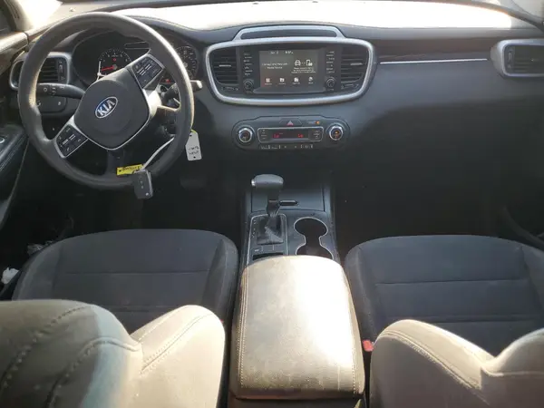 5XYPG4A51KG509863 2019 KIA SORENTO - Image 8