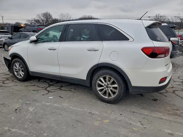 5XYPG4A51KG546010 2019 KIA SORENTO - Image 2