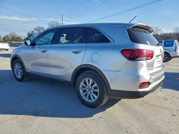 5XYPG4A51KG572350 2019 KIA SORENTO - Image 2