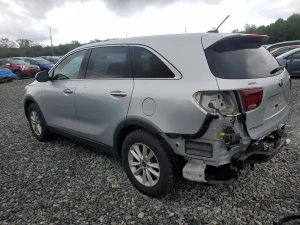 5XYPG4A51KG572803 2019 KIA SORENTO - Image 2