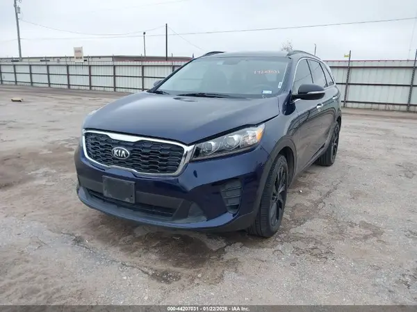 5XYPG4A51KG609607 2019 KIA SORENTO - Image 2