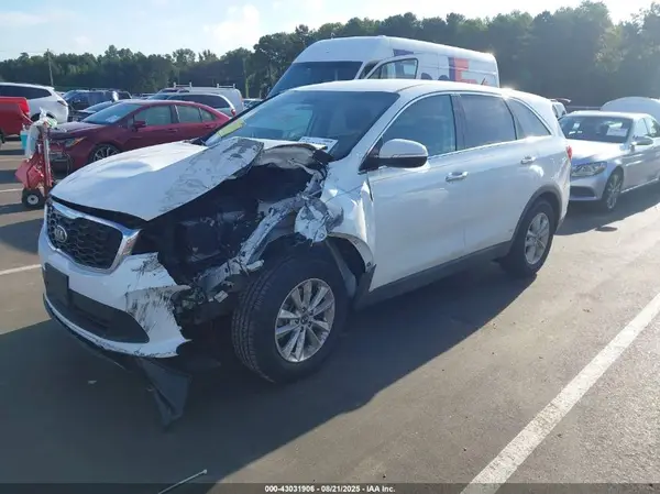 5XYPG4A51LG621791 2020 KIA SORENTO - Image 2