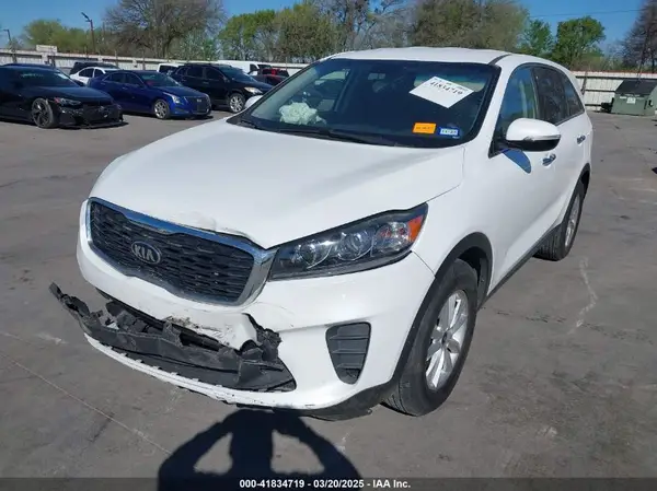 5XYPG4A51LG622181 2020 KIA SORENTO - Image 2