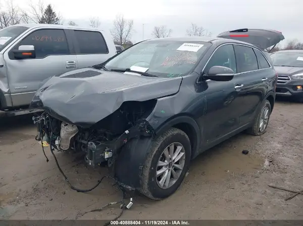 5XYPG4A51LG631012 2020 KIA SORENTO - Image 2