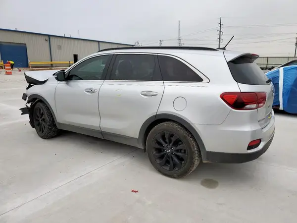 5XYPG4A51LG666990 2020 KIA SORENTO - Image 2