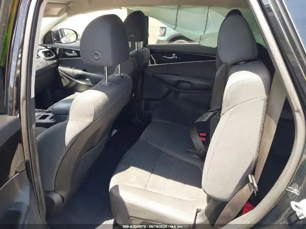 5XYPG4A51LG703133 2020 KIA SORENTO - Image 8