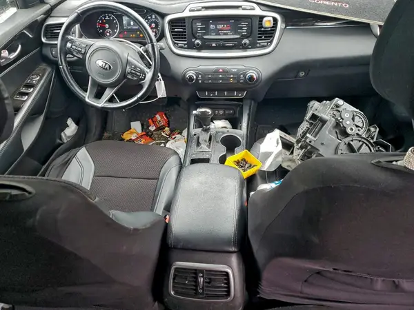 5XYPG4A52GG037664 2016 KIA SORENTO - Image 8