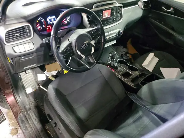5XYPG4A52GG049992 2016 KIA SORENTO - Image 8