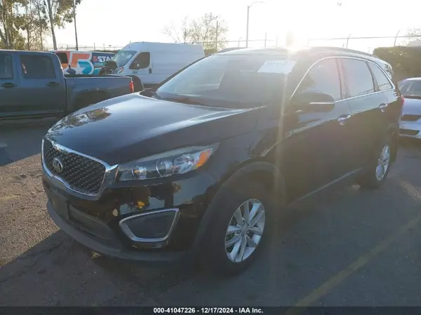 5XYPG4A52GG113254 2016 KIA SORENTO - Image 2