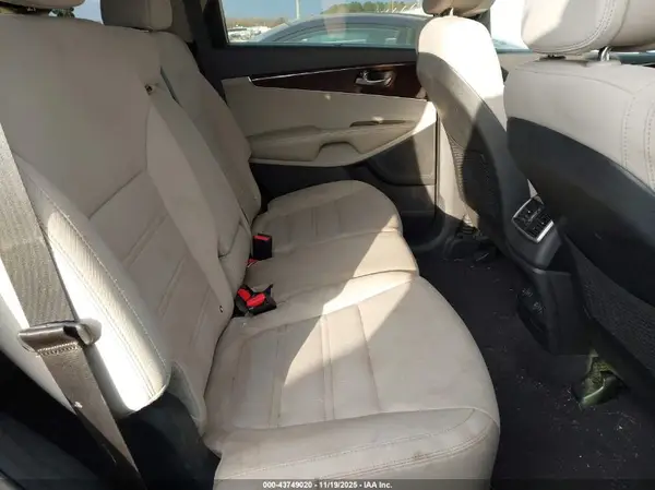 5XYPG4A52GG130765 2016 KIA SORENTO - Image 8