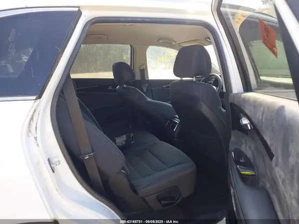 5XYPG4A52GG135996 2016 KIA SORENTO - Image 8