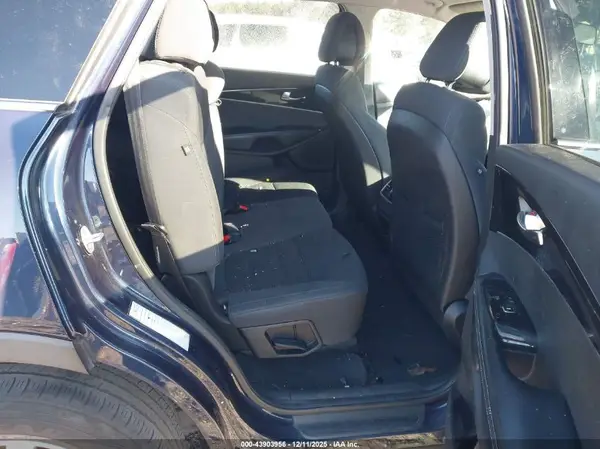 5XYPG4A52GG141099 2016 KIA SORENTO - Image 8
