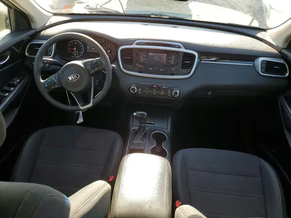 5XYPG4A52GG141250 2016 KIA SORENTO - Image 8
