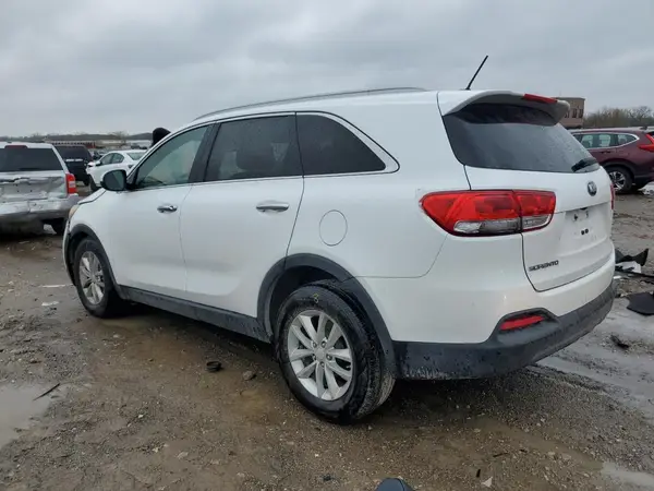 5XYPG4A52HG192197 2017 KIA SORENTO - Image 2