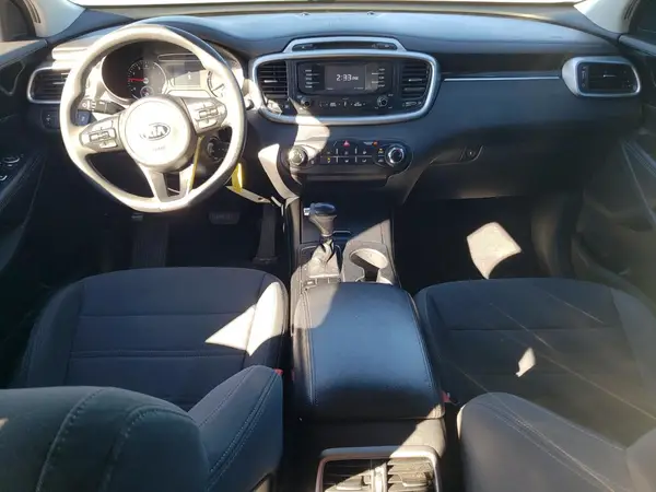 5XYPG4A52HG207720 2017 KIA SORENTO - Image 8