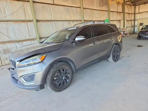 5XYPG4A52HG216403 2017 KIA SORENTO - Image 1