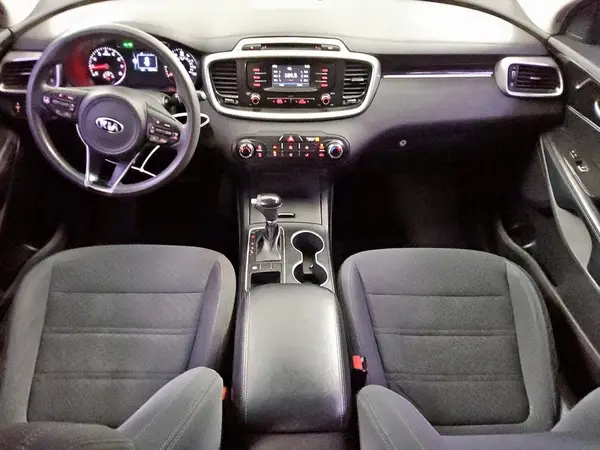 5XYPG4A52HG225411 2017 KIA SORENTO - Image 8