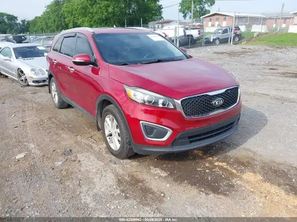 5XYPG4A52HG300625 2017 KIA SORENTO - Image 1