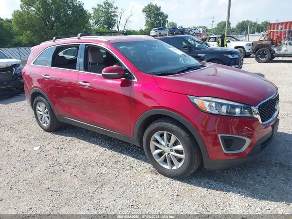 5XYPG4A52HG329137 2017 KIA SORENTO - Image 1