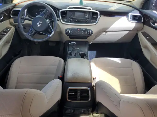 5XYPG4A52HG336007 2017 KIA SORENTO - Image 8