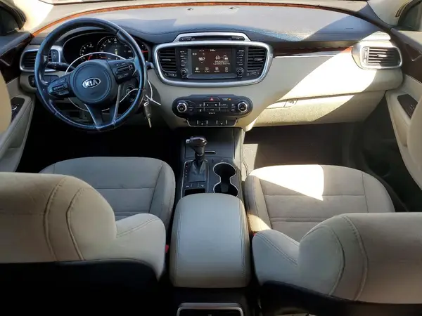 5XYPG4A52JG341228 2018 KIA SORENTO - Image 8