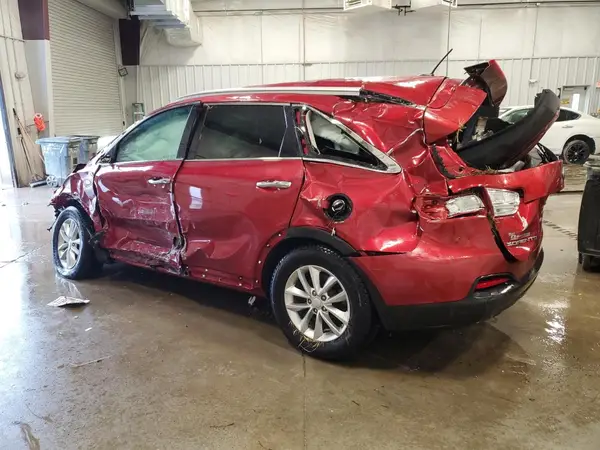 5XYPG4A52JG347000 2018 KIA SORENTO - Image 2