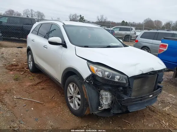 5XYPG4A52JG350706 2018 KIA SORENTO - Image 1
